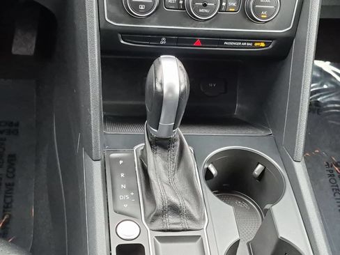 Used 2019 Volkswagen Atlas SE w/ Towing Package FWD image 20
