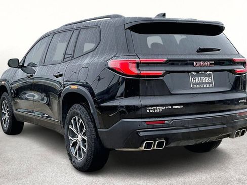 Used 2024 GMC Acadia AT4 w/ Luxury Package image 16