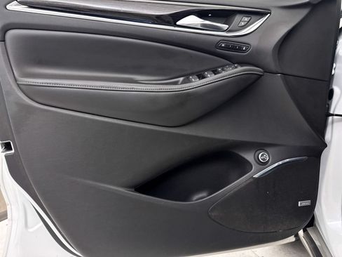 Used 2019 Buick Enclave Avenir w/ Avenir Technology Package FWD image 29