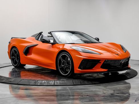 Used 2021 Chevrolet Corvette Stingray Premium Conv w/ Z51 Performance Package image 25