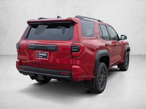 New 2026 Toyota 4Runner SR5 AWD/4WD image 2