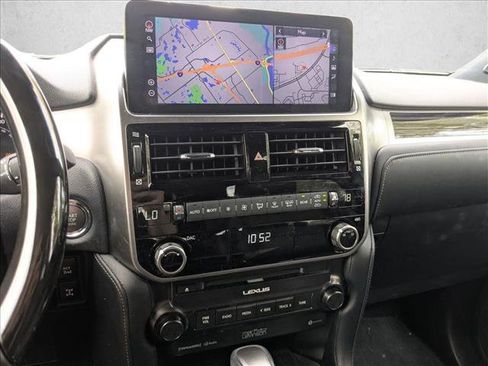 Used 2023 Lexus GX 460 Premium image 11