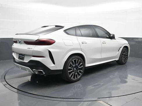 Used 2024 BMW X6 xDrive40i AWD/4WD image 18