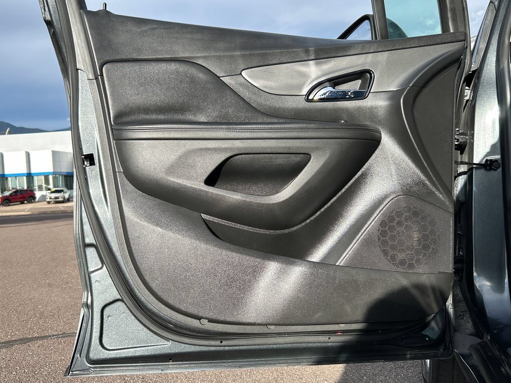 Used 2017 Buick Encore Preferred FWD image 29