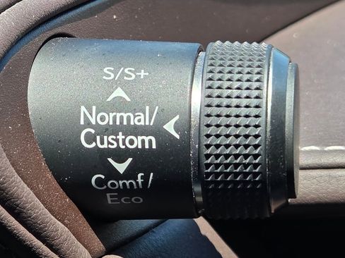 Used 2018 Lexus LS 500 AWD w/ Luxury Package image 15