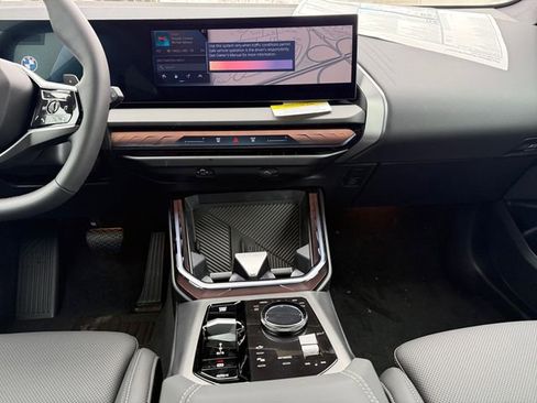New 2026 BMW X3 xDrive30 w/ Premium Package image 11