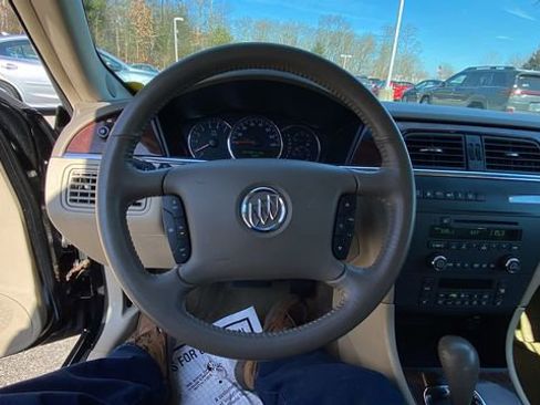 Used 2007 Buick LaCrosse CXL w/ Chromed Appearance Package image 19