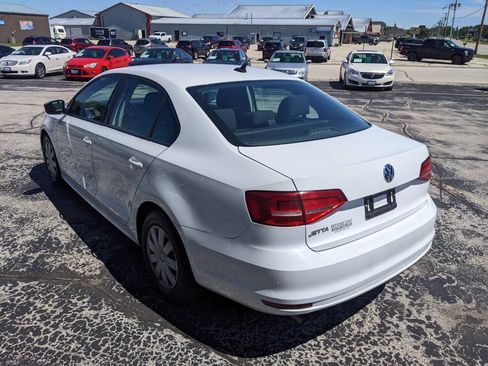 Used 2015 Volkswagen Jetta S FWD image 5