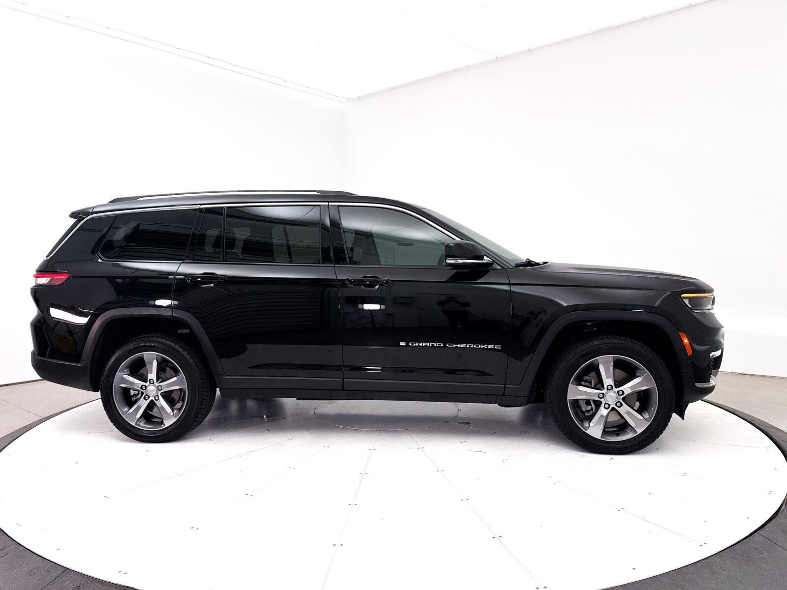 Used 2021 Jeep Grand Cherokee L Limited RWD image 41