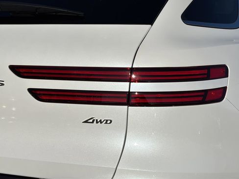 Used 2026 Genesis GV70 2.5T image 13