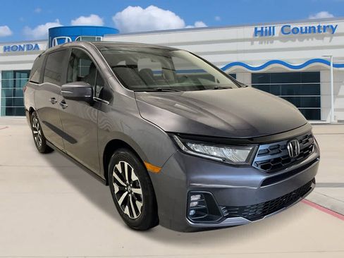 New 2026 Honda Odyssey EX-L image 7