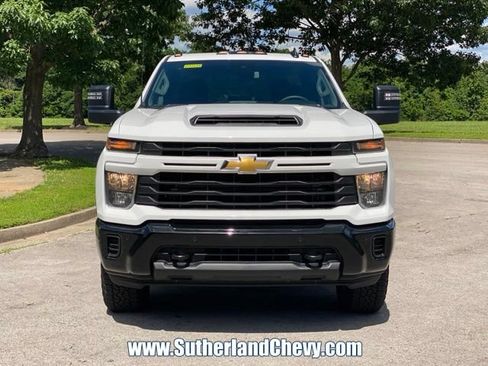 New 2026 Chevrolet Silverado 2500 Custom w/ Custom Value Package AWD/4WD image 2