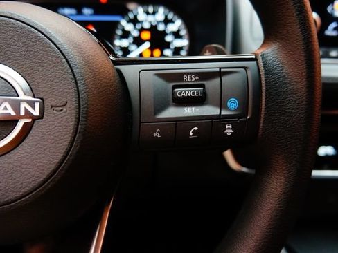Certified 2023 Nissan Rogue SV AWD/4WD image 23