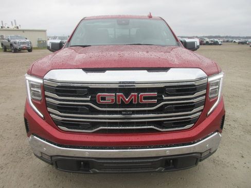 New 2026 GMC Sierra 1500 SLT w/ SLT Premium Plus Package image 11