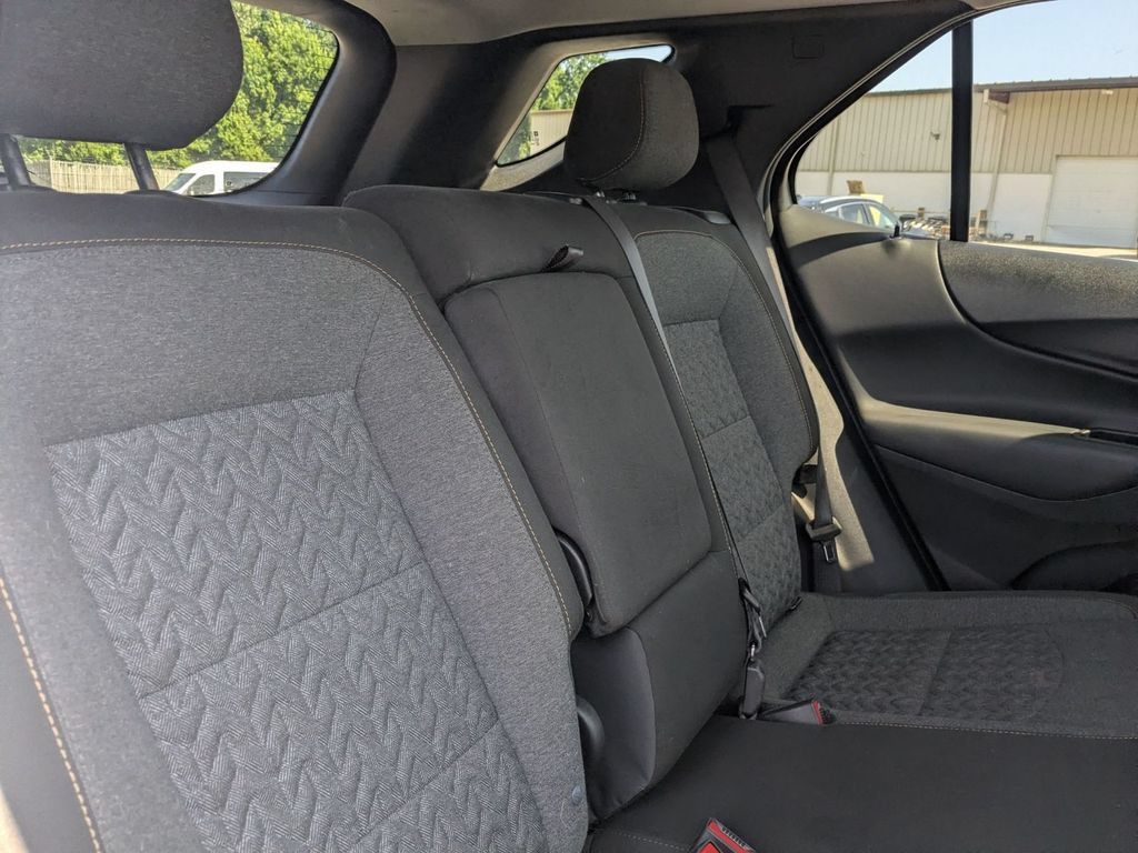 Used 2024 Chevrolet Equinox LT AWD/4WD image 31