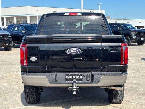Used 2025 Ford F150 King Ranch w/ FX4 Off-Road Package image 5