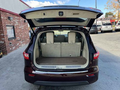 Used 2013 INFINITI JX35 AWD w/ Premium Pkg image 35
