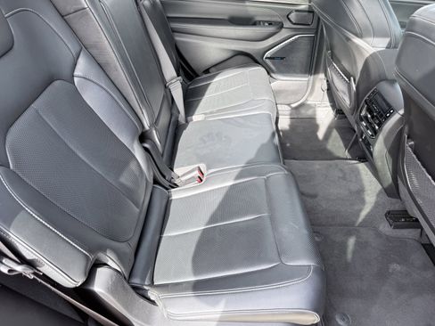 Used 2021 Jeep Grand Cherokee L Overland w/ Trailer Tow Package image 29