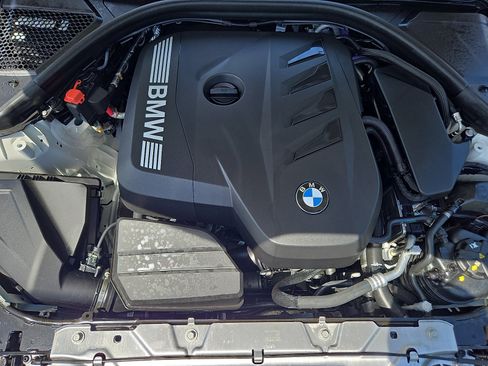 Used 2025 BMW 330i xDrive Sedan w/ Premium Package AWD/4WD image 27
