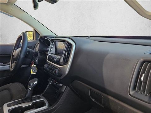 Used 2022 Chevrolet Colorado LT w/ LT Convenience Package image 20