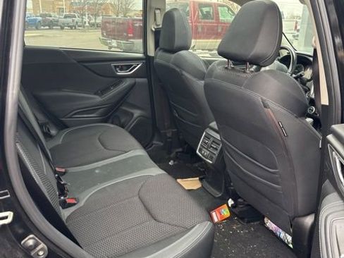 Used 2020 Subaru Forester Premium image 20