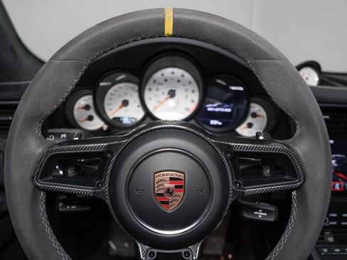 Used 2019 Porsche 911 GT3 RS image 44
