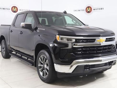 Used 2024 Chevrolet Silverado 1500 LT AWD/4WD image 20