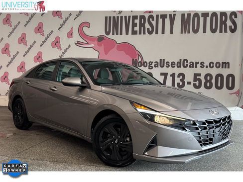 Used 2022 Hyundai Elantra SEL w/ Convenience Package FWD image 1