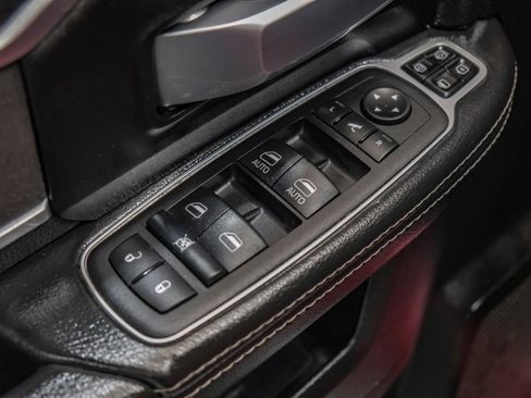 Used 2024 RAM 3500 Big Horn w/ Sport Appearance Package AWD/4WD image 43