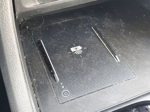 Used 2023 Honda Pilot Touring image 28