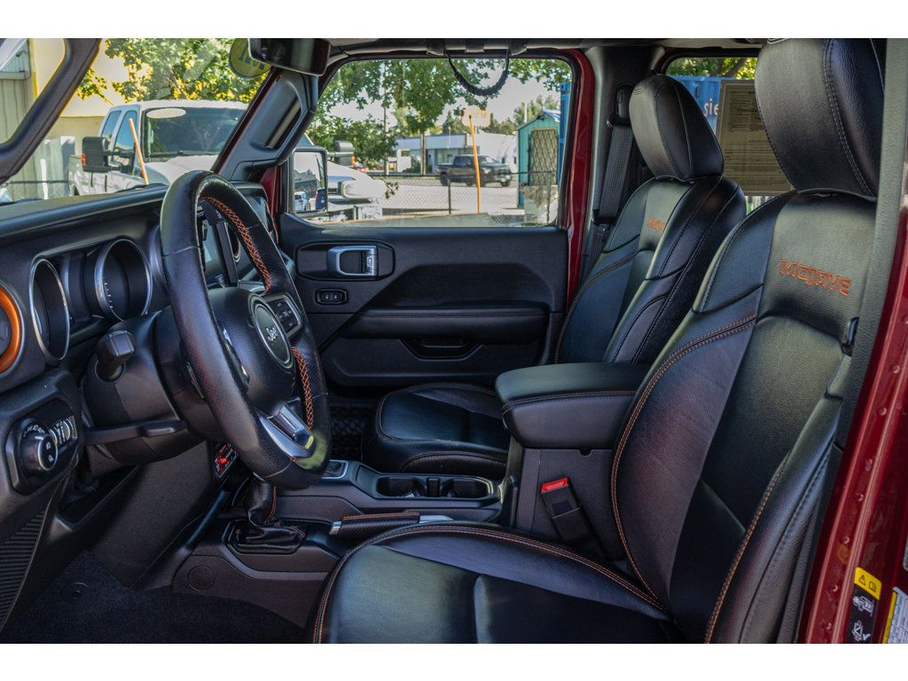 Used 2021 Jeep Gladiator Mojave AWD/4WD image 15