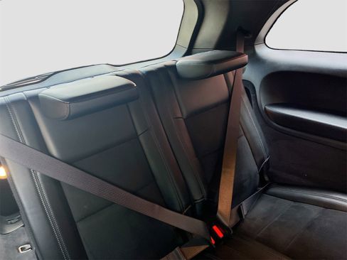 Used 2022 Dodge Durango GT image 25