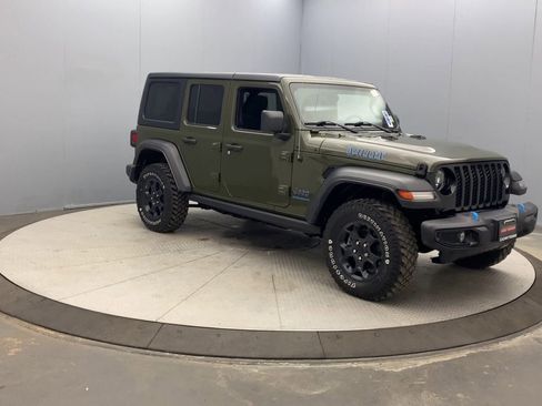 Used 2023 Jeep Wrangler Unlimited w/ Cold Weather Group AWD/4WD image 7