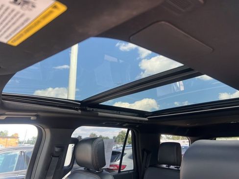 Certified 2022 Ford Expedition Platinum image 22