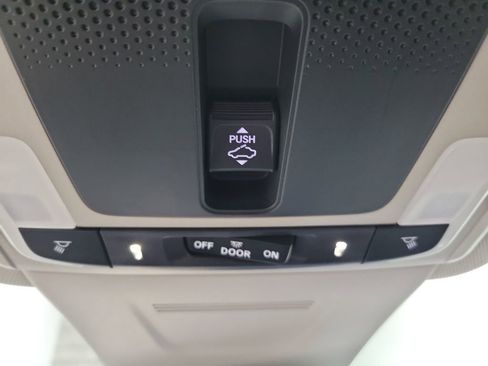 Used 2024 Honda CR-V EX image 40
