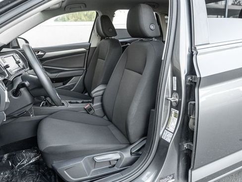 Used 2021 Volkswagen Jetta S image 11