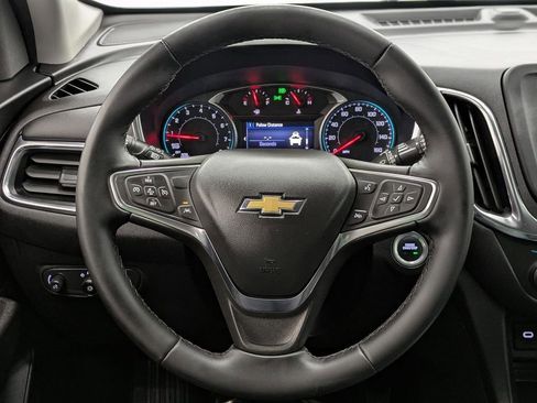 Used 2024 Chevrolet Equinox LT AWD/4WD image 30