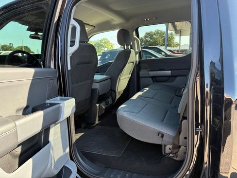 Used 2025 Ford F150 XLT w/ Equipment Group 301A Standard AWD/4WD image 4