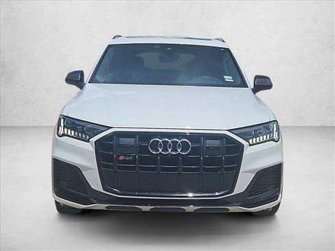 Used 2024 Audi SQ7 Prestige AWD/4WD image 2