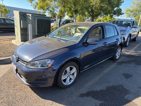 Used 2015 Volkswagen Golf TDI S image 2