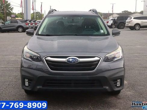 Used 2022 Subaru Outback Premium AWD/4WD image 2