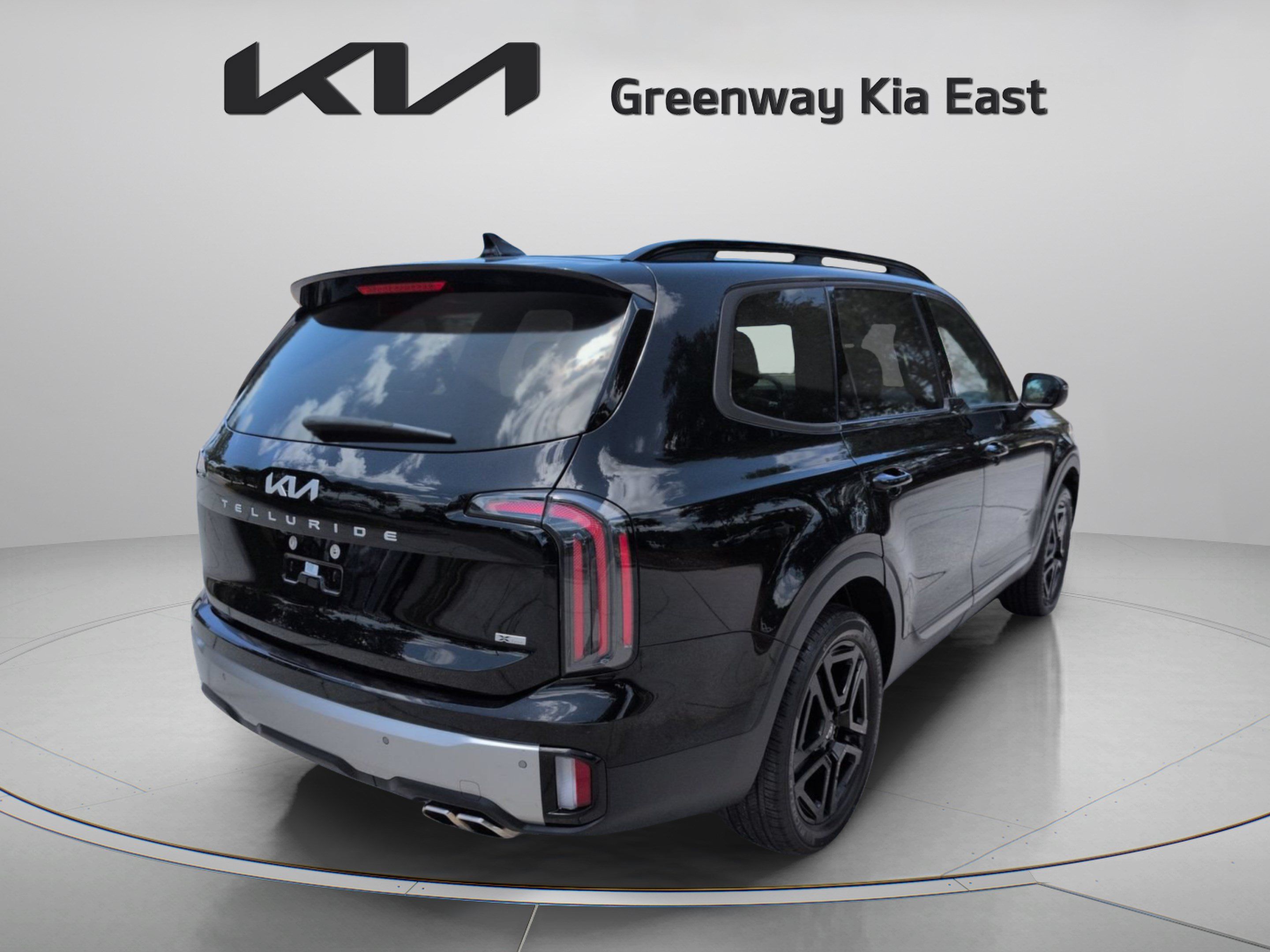 Used 2023 Kia Telluride EX X-Line AWD/4WD image 5