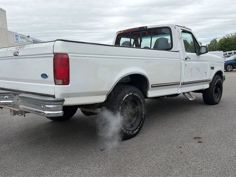 Used 1997 Ford F250 2WD Regular Cab Heavy Duty image 9