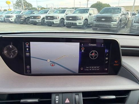 Used 2019 Lexus ES 350 w/ Premium Package FWD image 31