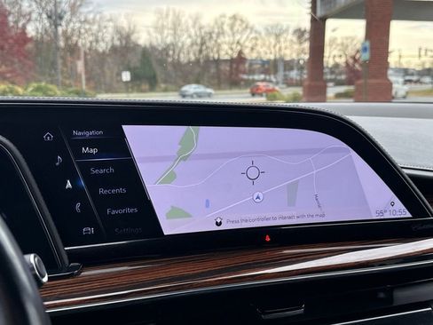 Certified 2022 Cadillac Escalade ESV Premium Luxury image 19