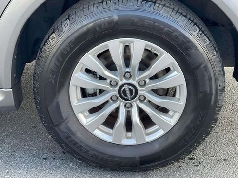 Used 2024 Nissan Armada SV image 11