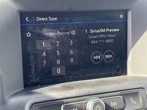 Used 2024 GMC Terrain SLE w/ Driver Convenience Package FWD image 13