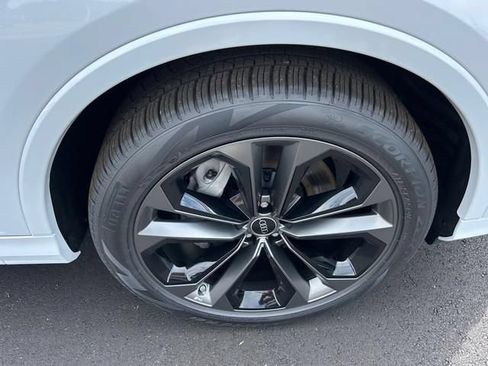 Used 2025 Audi Q7 3.0T Premium Plus w/ Premium Plus Package AWD/4WD image 27