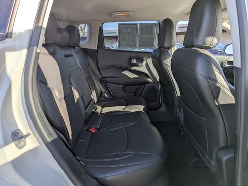 Used 2017 Jeep Compass Latitude w/ Popular Equipment Group image 36