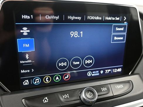 Used 2022 Chevrolet Blazer Premier w/ Enhanced Convenience Package AWD/4WD image 18